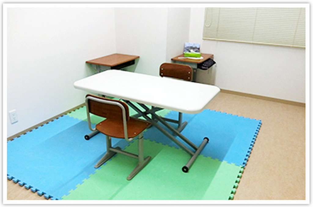 京都市中京区両替町・医療法人家森クリニック